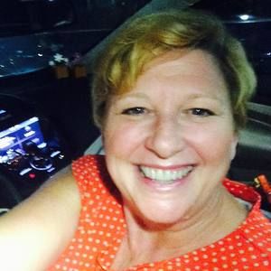 Meet your Posher, Joy